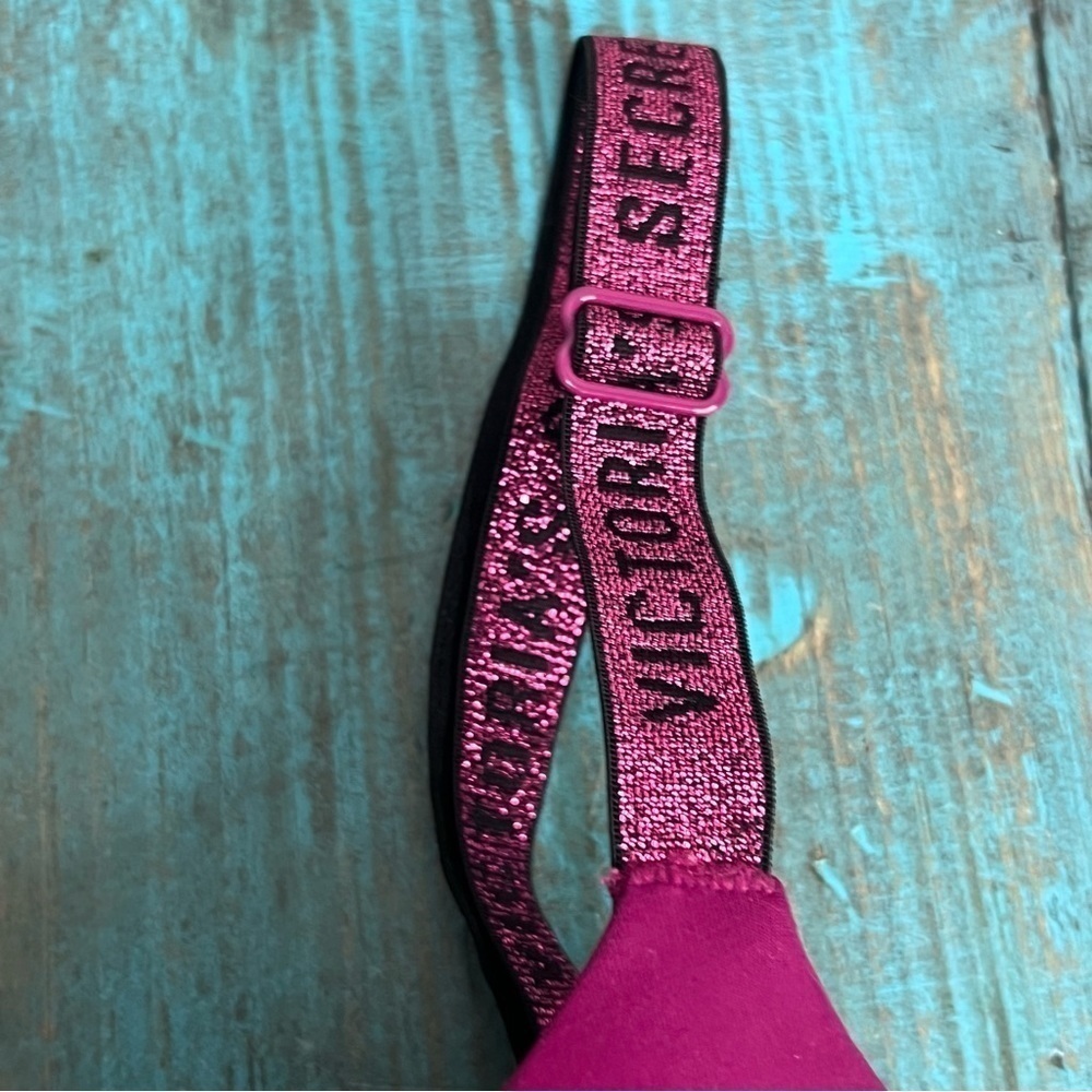 Victoria’s Secret THE T-SHIRT Lightly-Lined Demi Bra Size 34DD - Picture 3 of 9